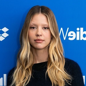 biography Mia Goth